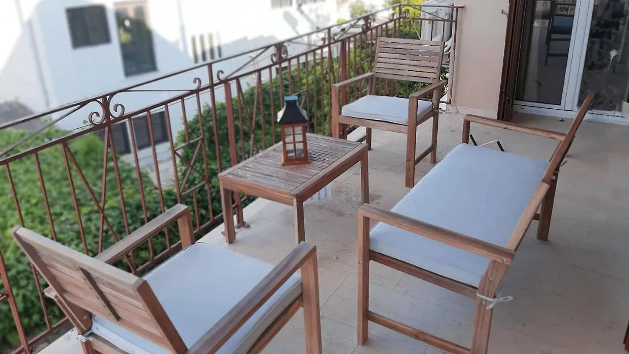 Tasias Apartments Lixouri