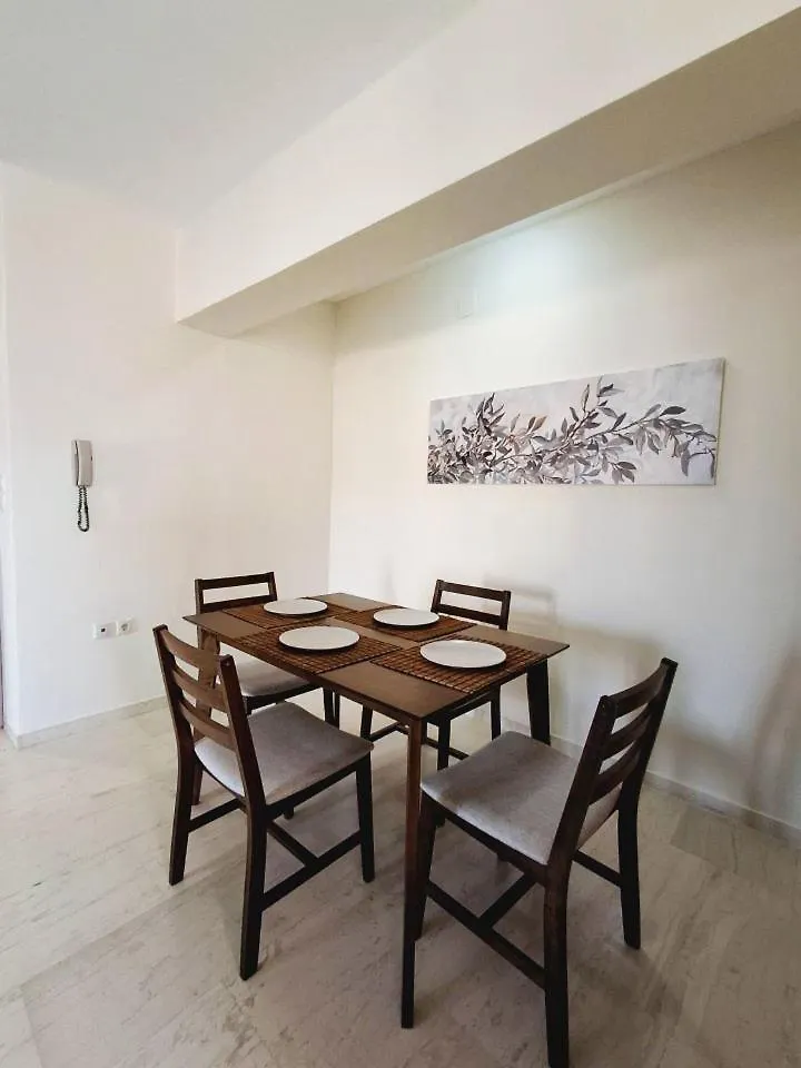 Tasias Apartments Lixouri