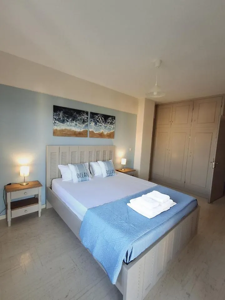 Tasias Apartments Lixouri